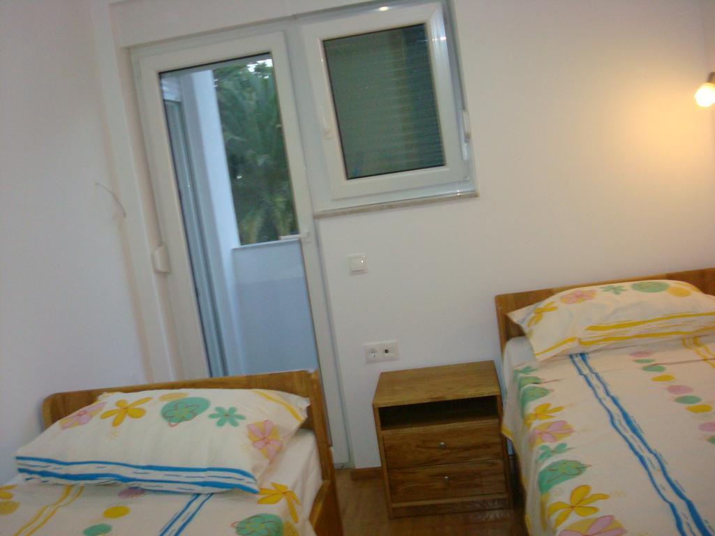 Apartments President Новаля Екстериор снимка