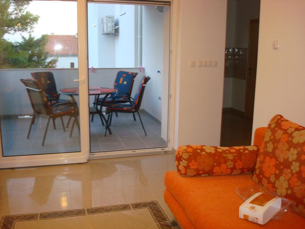 Apartments President Новаля Екстериор снимка