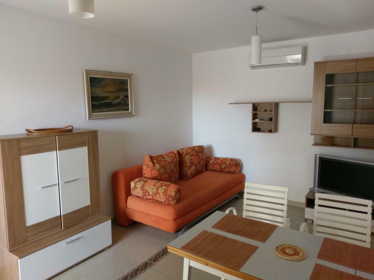 Apartments President Новаля Екстериор снимка